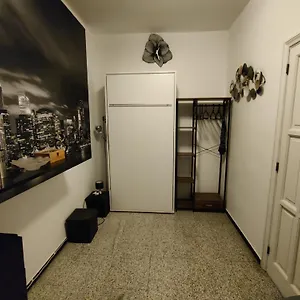 *** Alojamento de Acomodação e Pequeno-almoço Metropolitan Itália