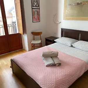 Luxury Old Town Bed & Breakfast