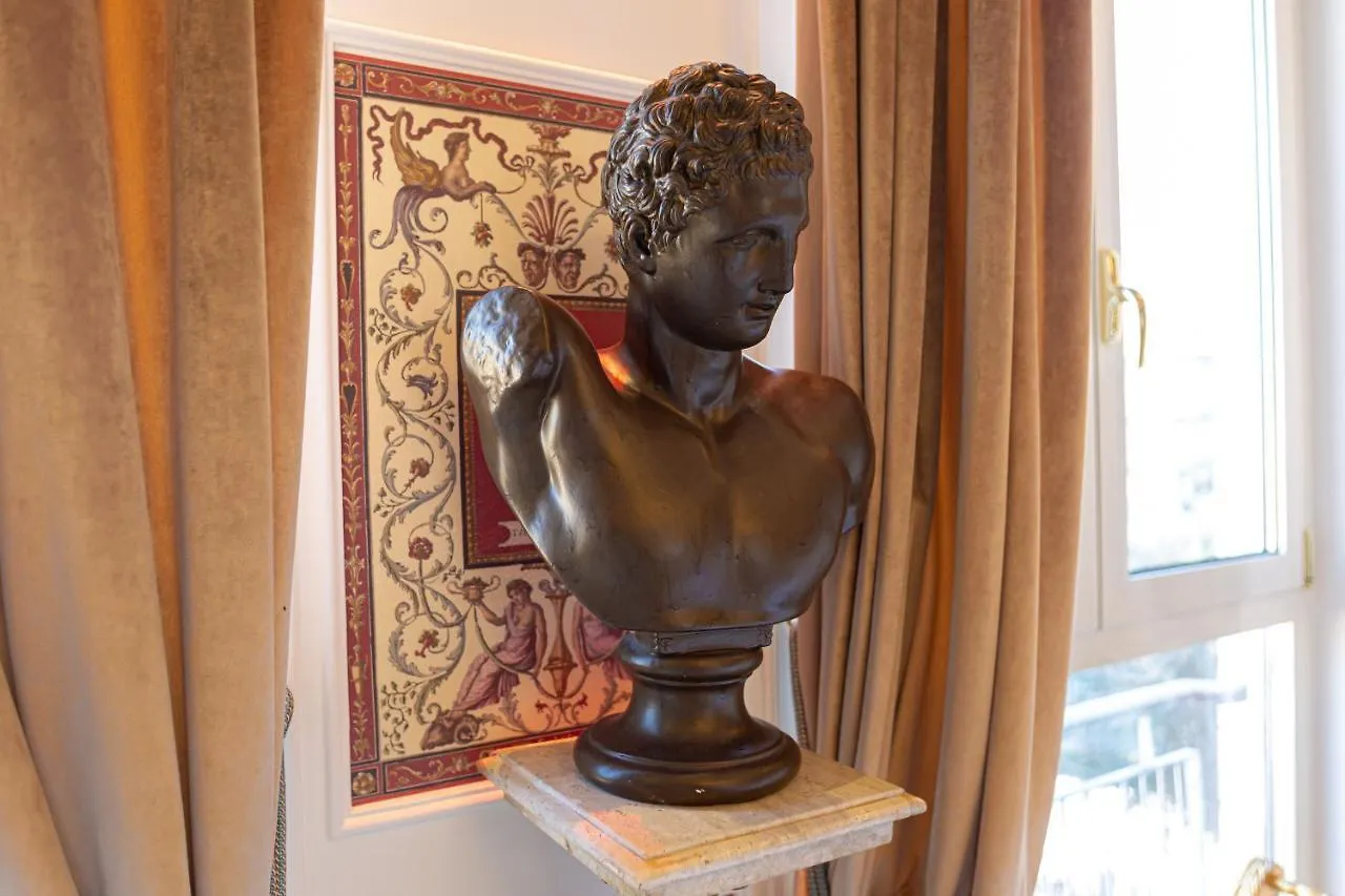 Royal Olympus Verona Guest house